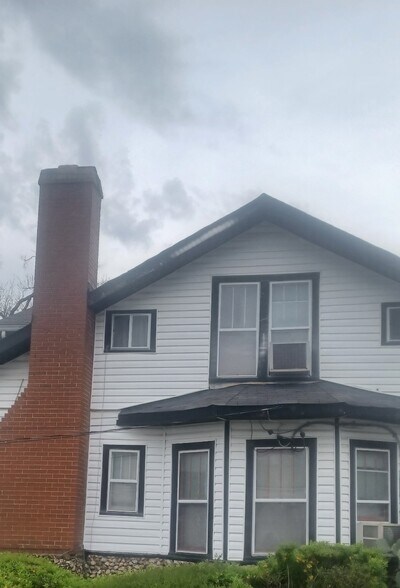 Building Photo - 1400 Dodson Ave
