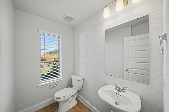 Building Photo - 2919 Orange Leaf Dr