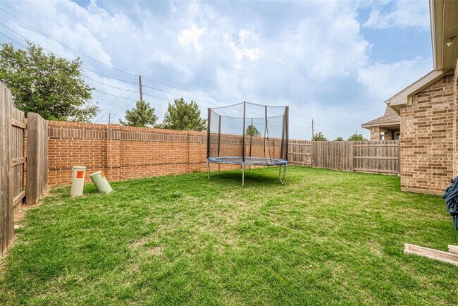 Building Photo - 23611 Blackhaw Blossom Ln