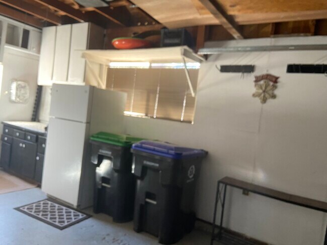 Building Photo - 2673 Wailaki St