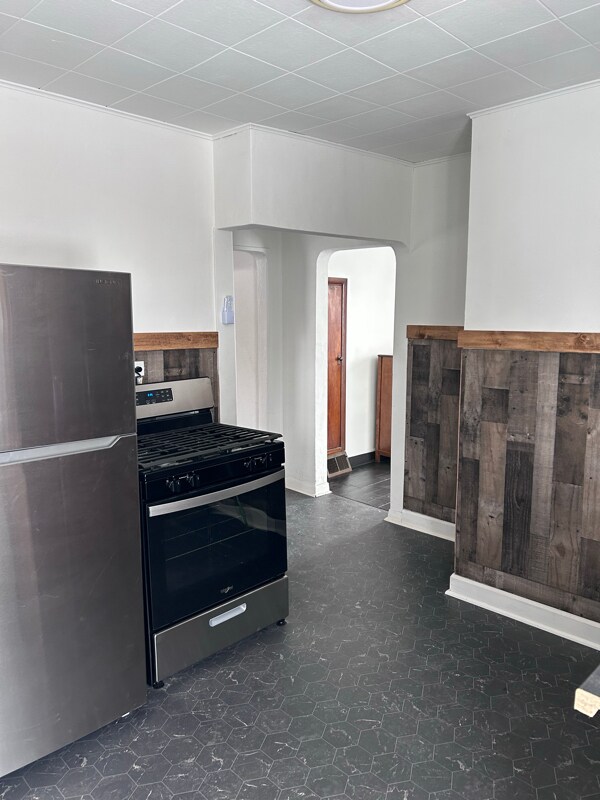 Building Photo - 1201 7th Ave