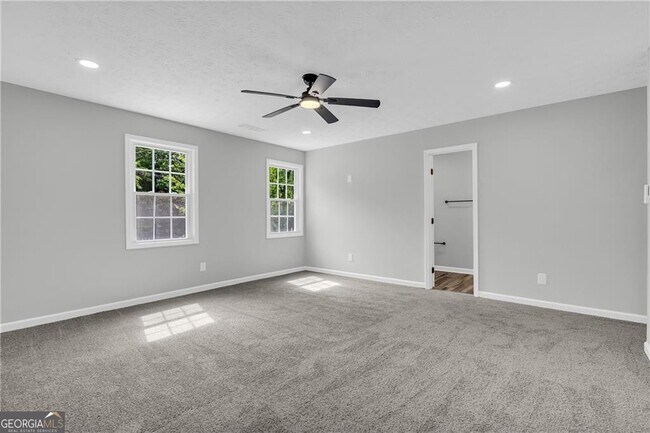 Building Photo - 5303 Kemper Pl