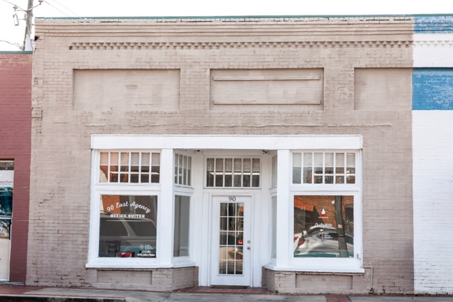 Building Photo - 90 E Agency St