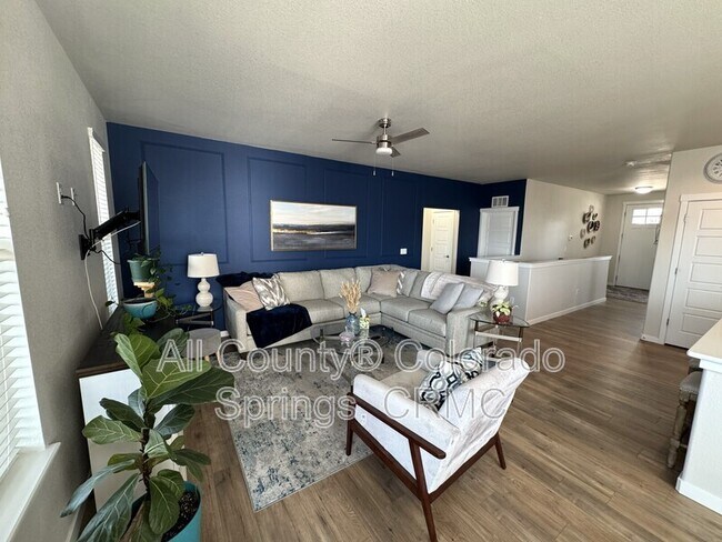 Building Photo - 5755 Marlee Dr