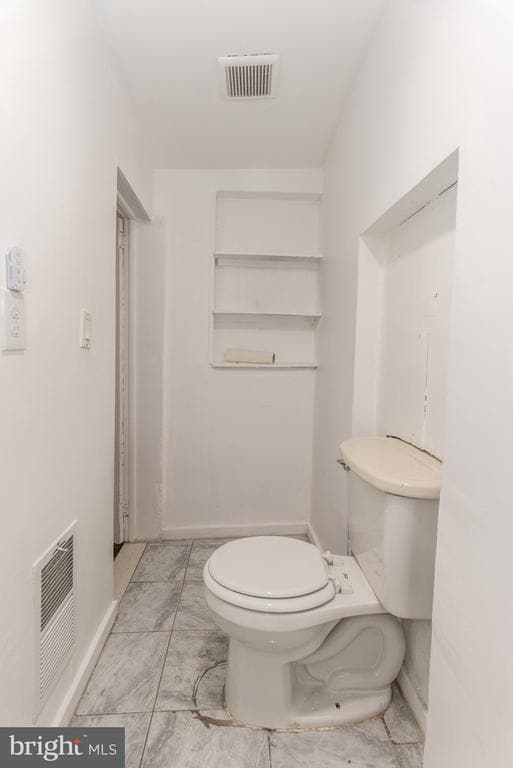 Building Photo - 2031 Wakeling St