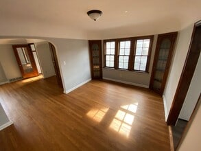 Building Photo - Gridley3718