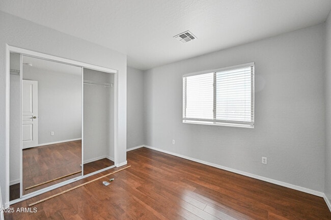 Building Photo - 10950 W Royal Palm Rd