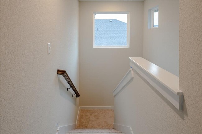 Building Photo - 133 High Plains Dr