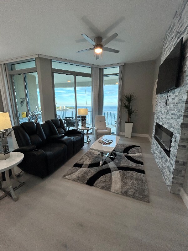 Building Photo - 6422 US-98