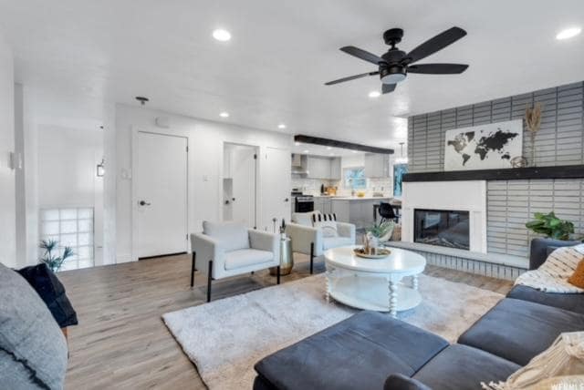 Building Photo - 1274 Wagon Wheel Ln