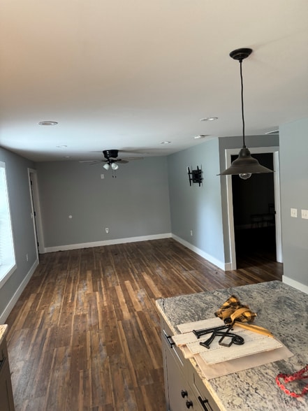 Building Photo - 21682 Potawatomi Ln