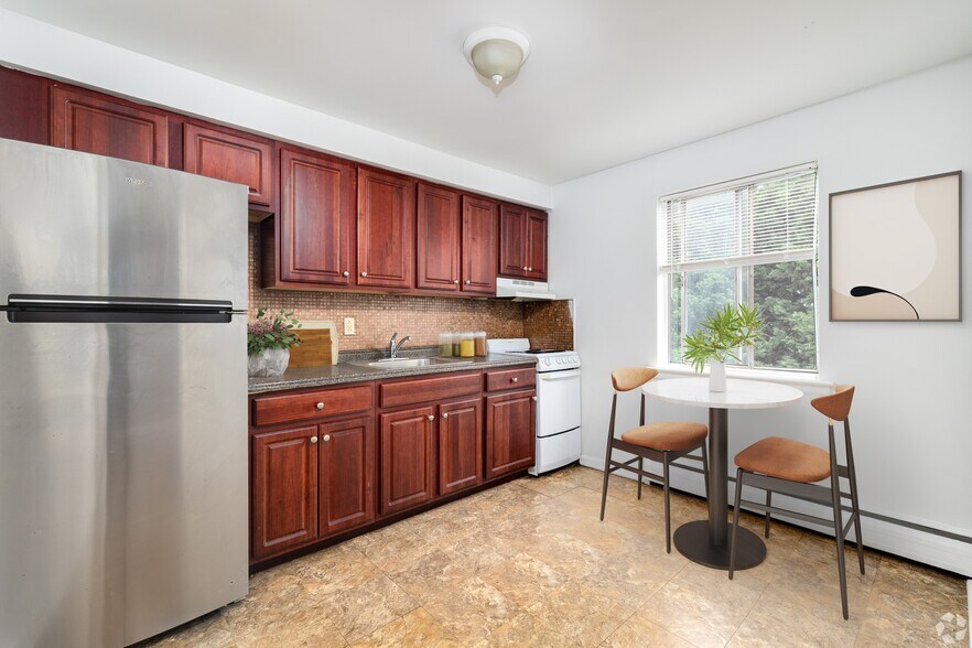 Kitchen - Drexel Apartments
