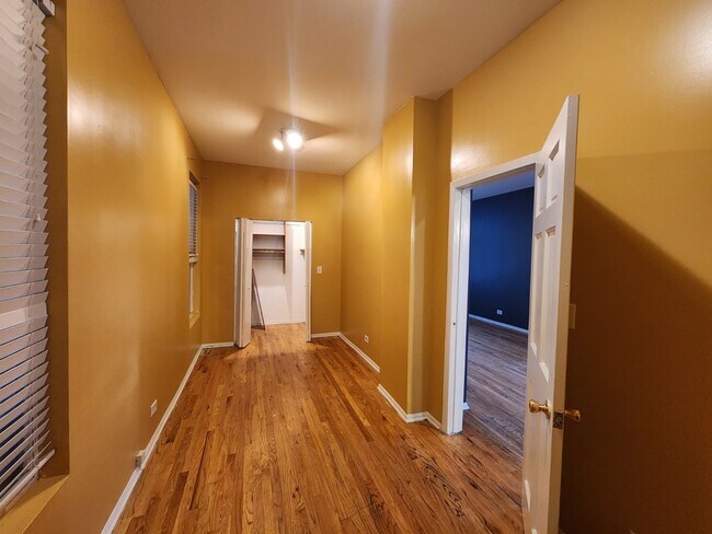 Building Photo - 2825 W Lexington St