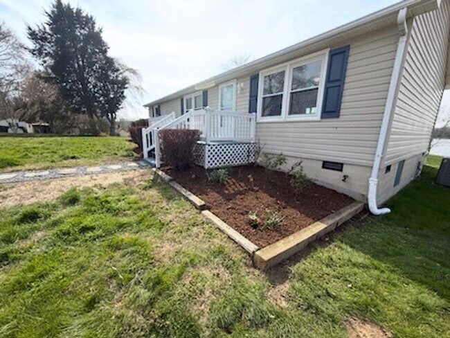 Building Photo - 299 Blue Crab Loop