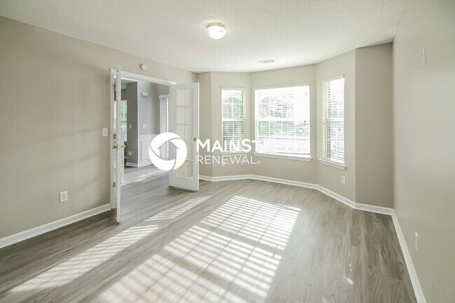 Building Photo - 1453 Shelnut Ct