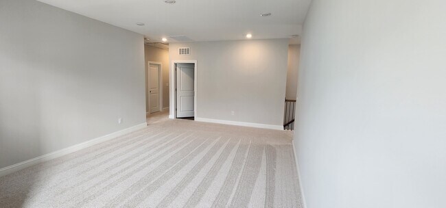 Building Photo - 4339 Laurel Pond Wy