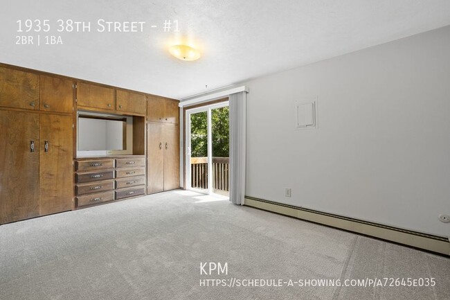 Building Photo - 2 BEDROOM | 1 BATH | MAIN LEVEL APARTMENT ...