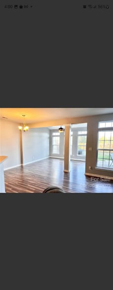 Building Photo - 4013 Holly Villa Cir