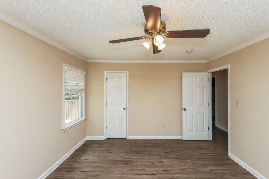 Building Photo - 73 Cagle Way