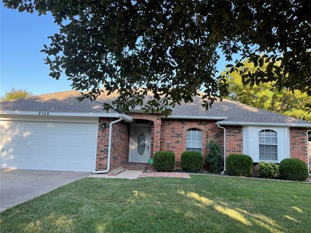 Primary Photo - 2149 Willowood Dr