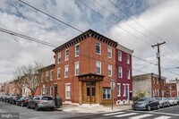 Building Photo - 2434 E Dauphin St