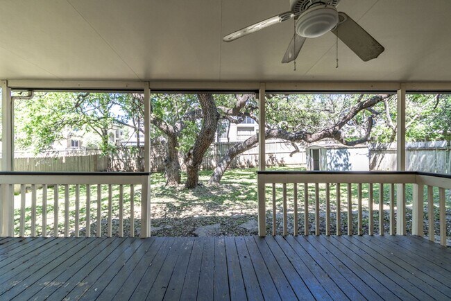 Building Photo - 13267 Kerrville Folkway
