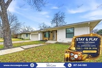 Building Photo - 7412 Fenton Dr