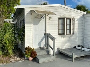 Building Photo - REDUCED - 1 Bedroom Rental in St. Cloud's Shelter Cove
