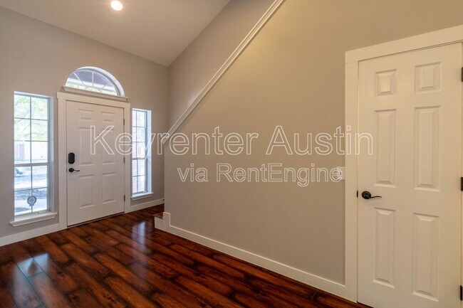 Building Photo - 1138 Emmitt Run