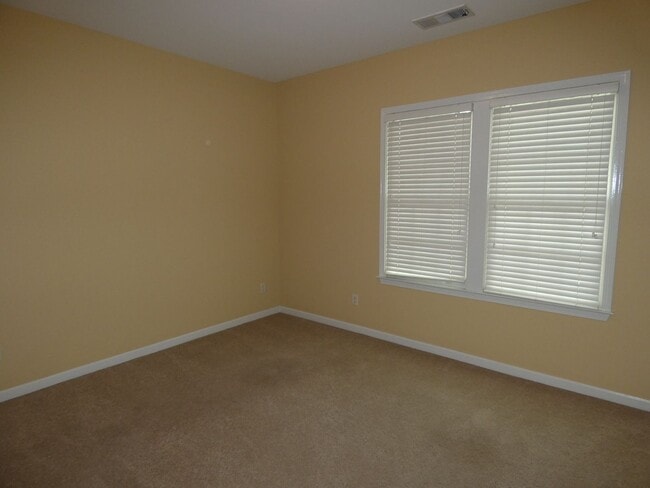 Building Photo - 1543 Inverness Cove Ln