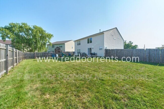 Building Photo - 12994 Quarterback Ln