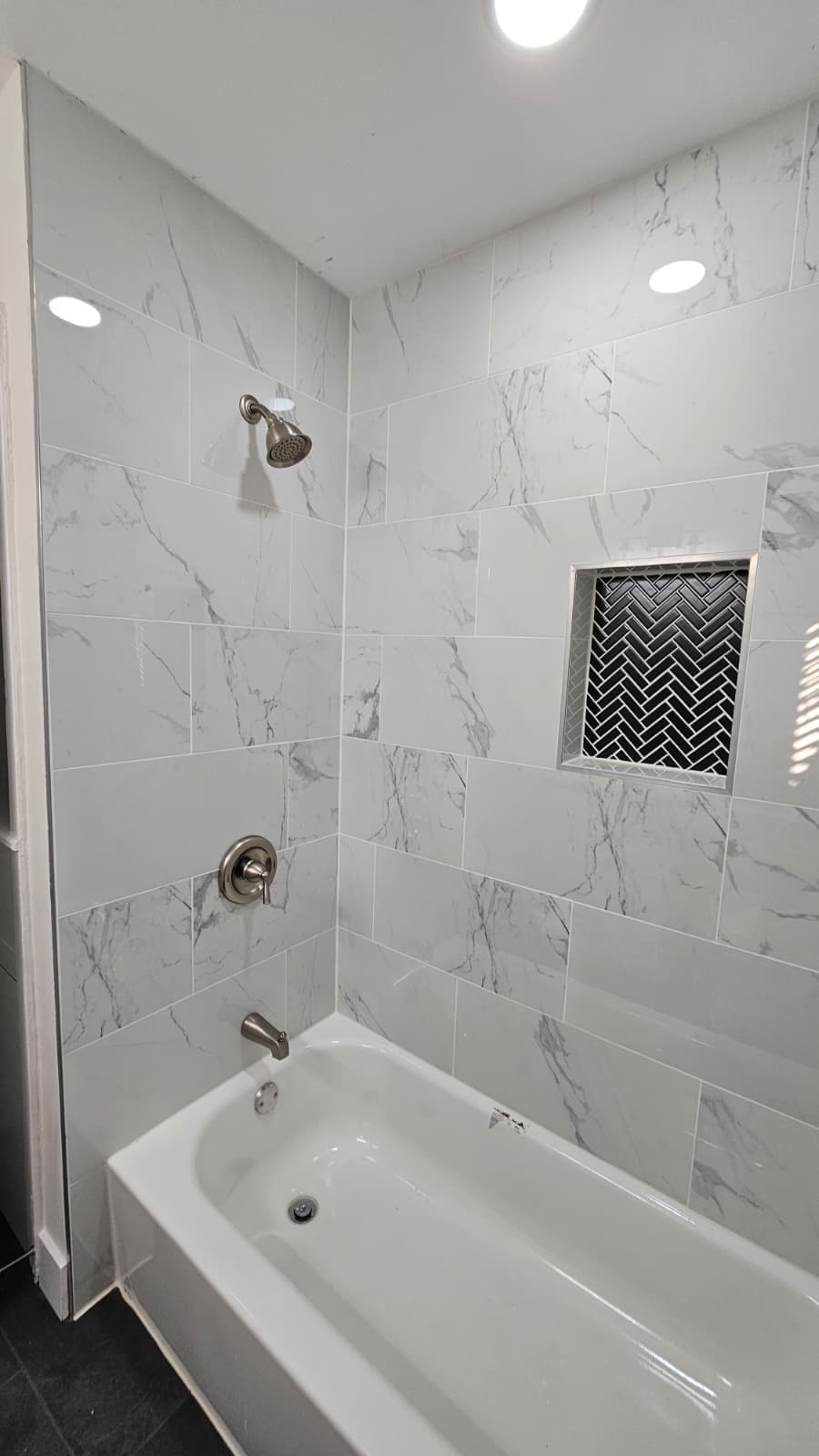 Building Photo - 6806 Jay St