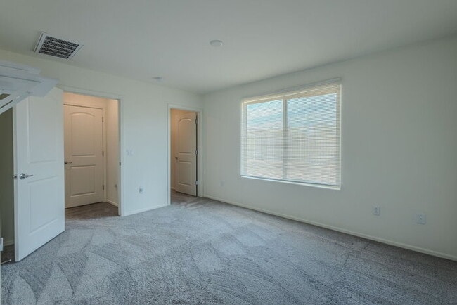Building Photo - Rancho Sahuarita New Home