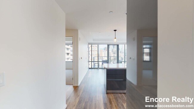 Building Photo - 345 Harrison Ave