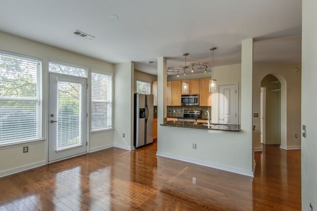 Primary Photo - Rare rental opportunity at Bristol West End!