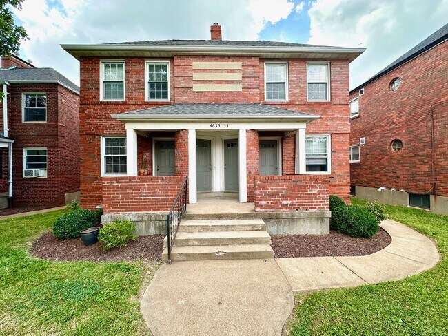 Primary Photo - 4633-4635-4635 Jamieson Ave