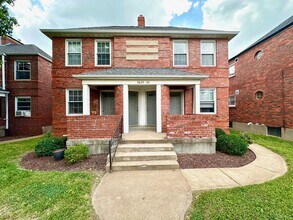 Building Photo - 4633-4635-4635 Jamieson Ave