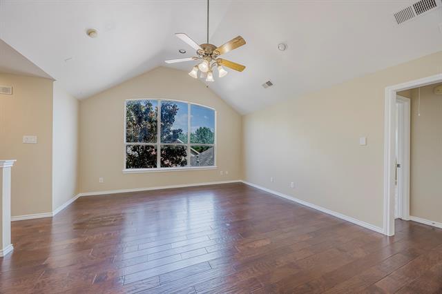 Building Photo - 2739 Middleton Dr