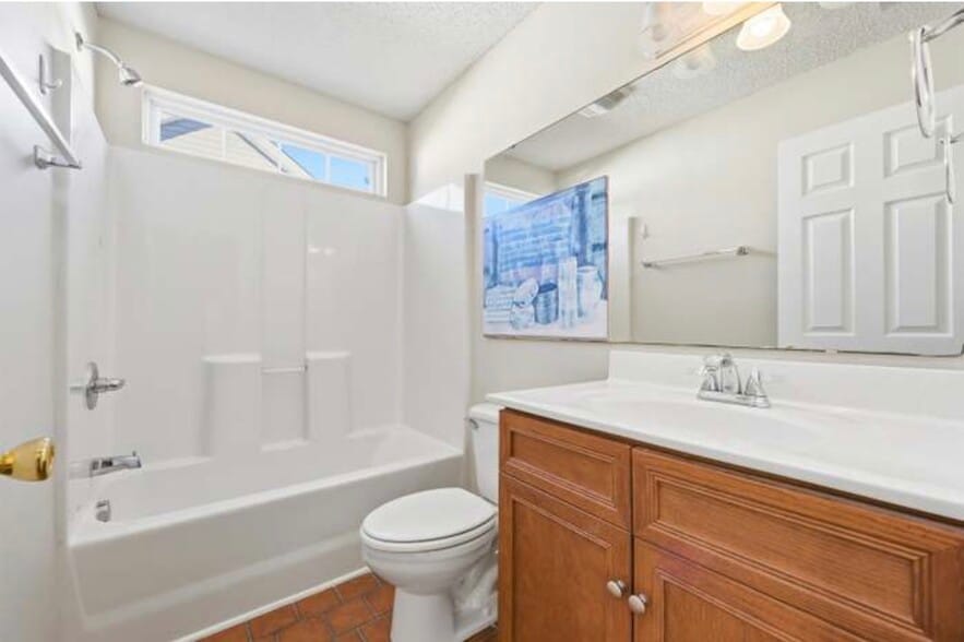 Building Photo - 1193 Jumper Trail Cir
