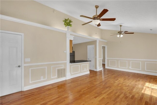 Building Photo - 3085 Barnwood Crossing NW