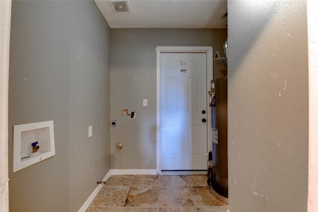 Building Photo - 6721 Stroud Dr