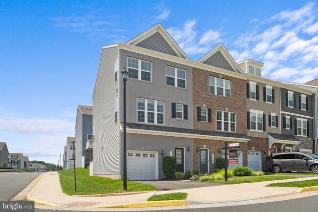 Building Photo - 6094 Camerons Ferry Dr