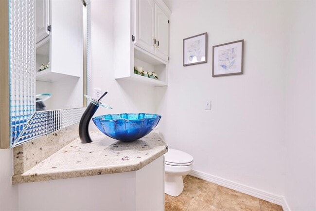 Building Photo - 13300 SW 38th St