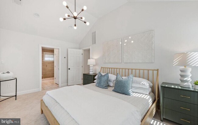 Building Photo - 4413 Butterworth Pl NW