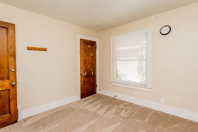 Fourth Bedroom - 1012 N Glenwood Ave