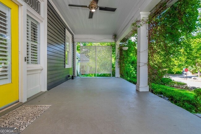 Building Photo - 242 Haralson Ave NE