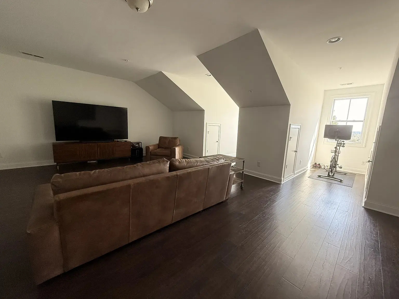 3rd Level Loft - 304 Sonatina Ter