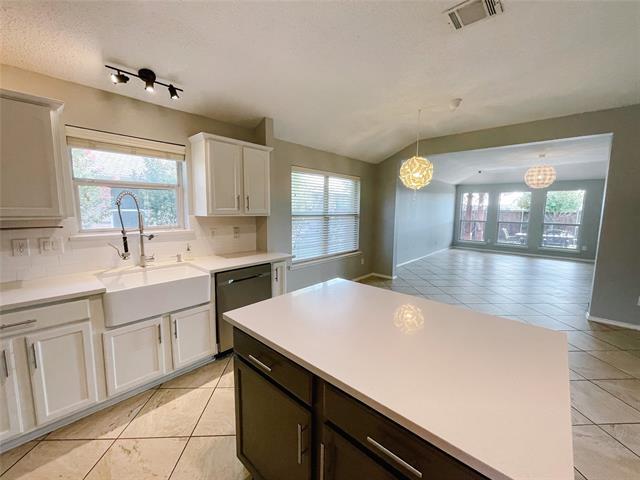 Building Photo - 9570 Revolution Way