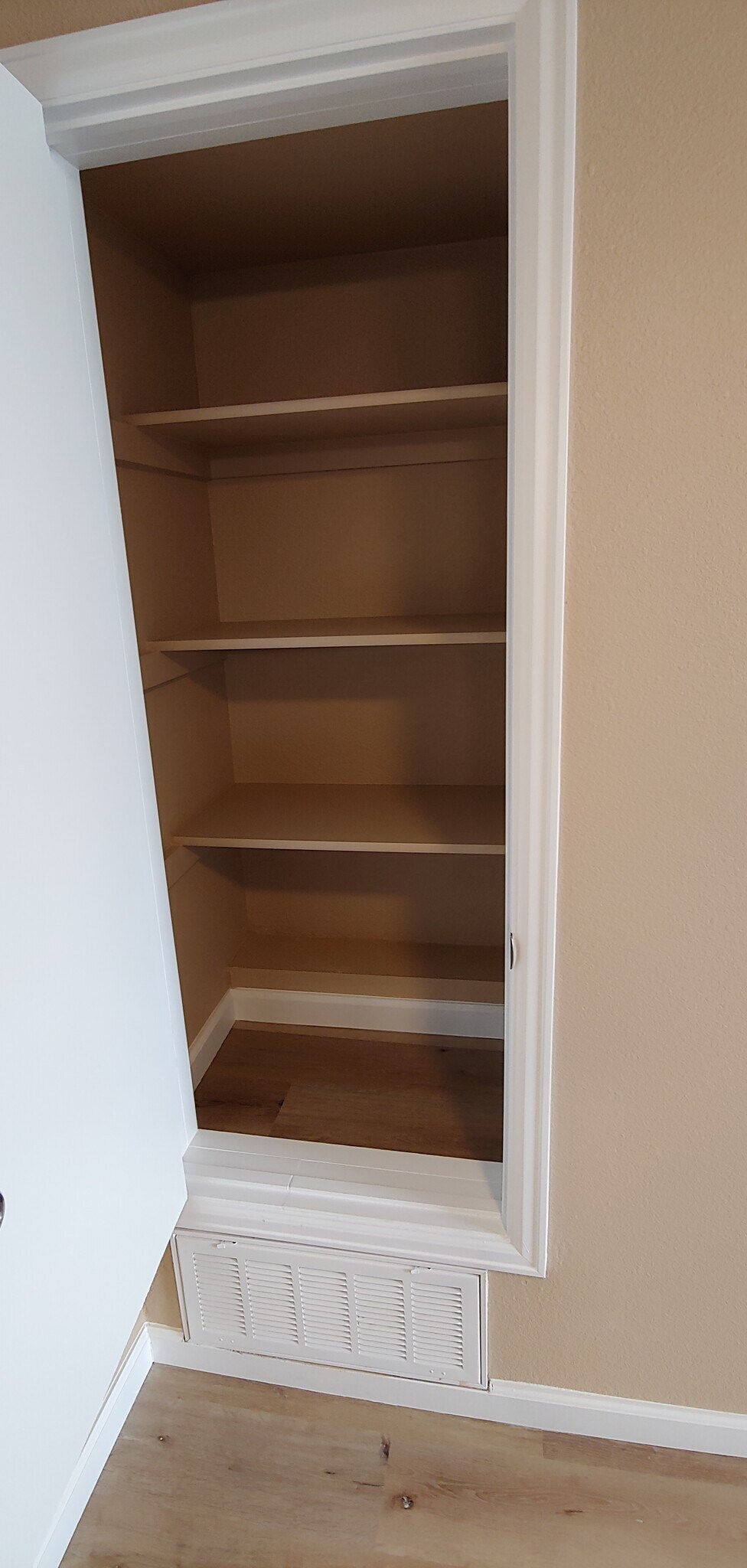 Building Photo - 18404 E Kepner Pl