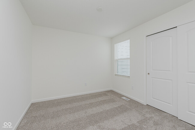 Building Photo - 7337 Shroyer Wy